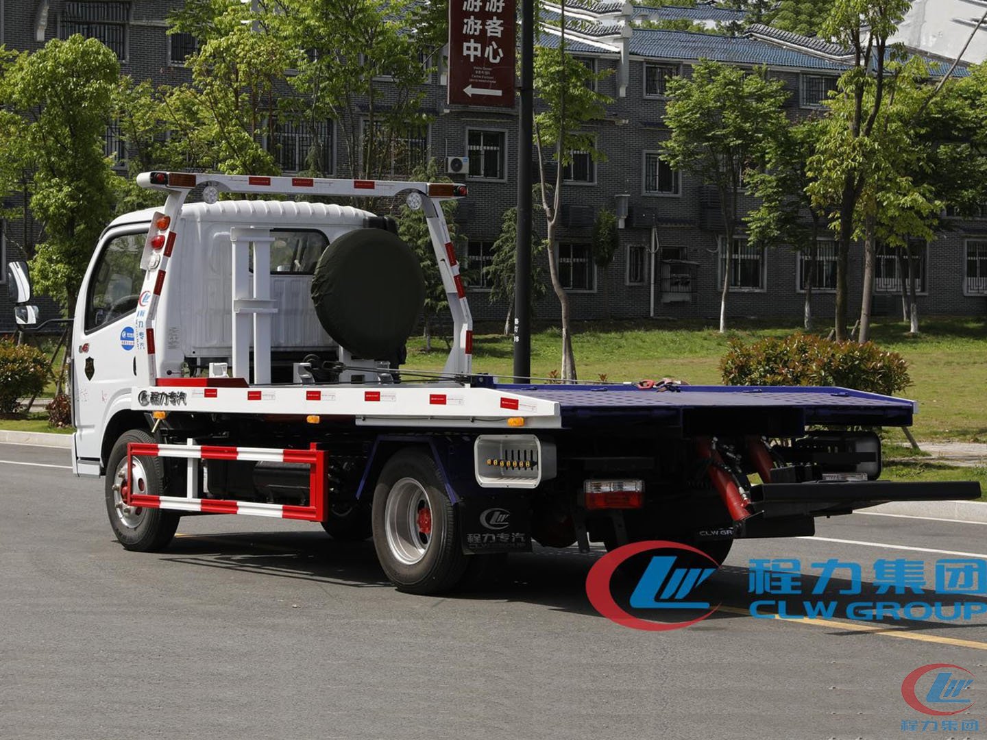 國(guó)六東風(fēng)多利卡D6藍(lán)牌清障車
