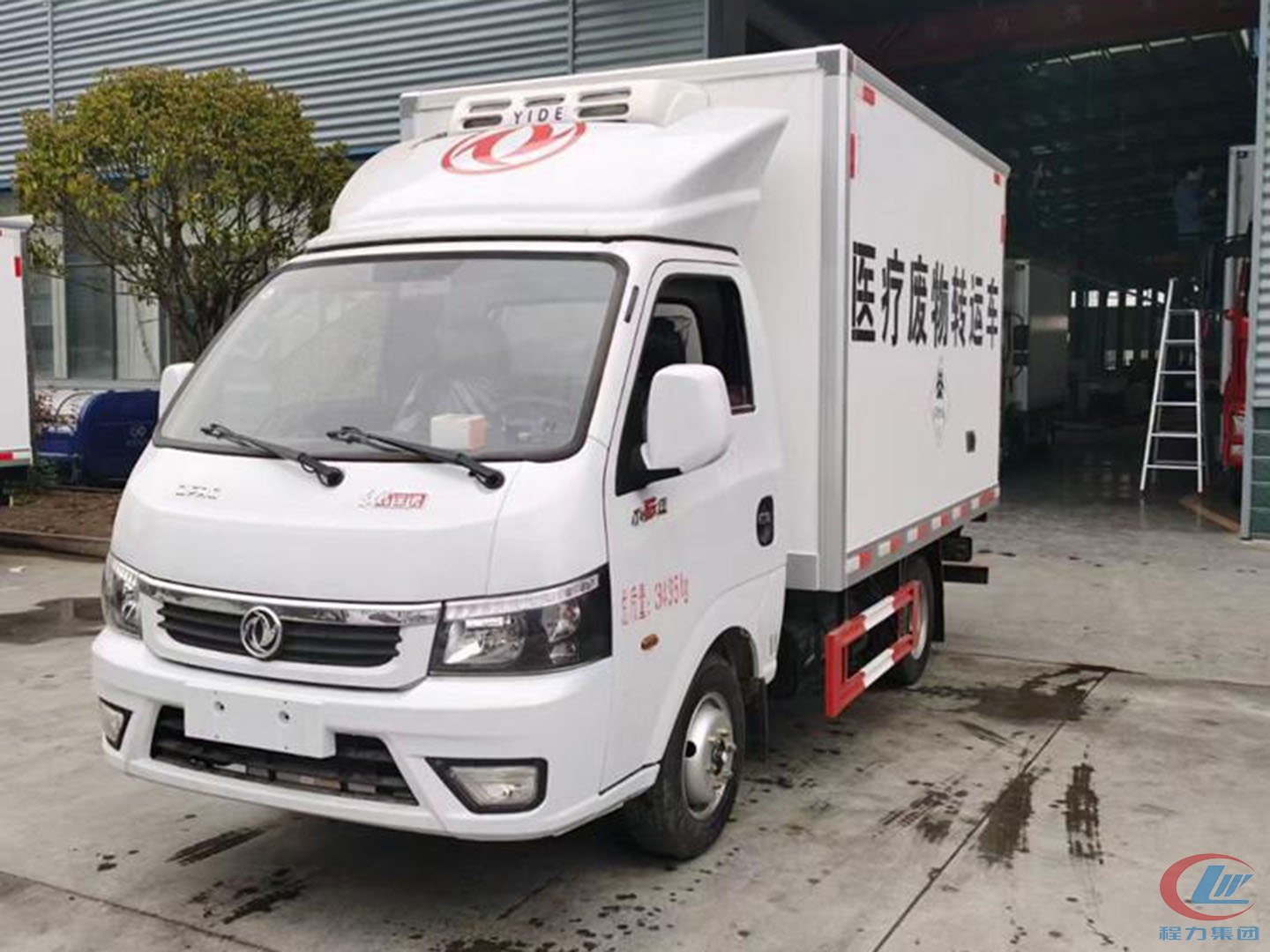 國六東風途逸醫(yī)療廢物轉(zhuǎn)運車
