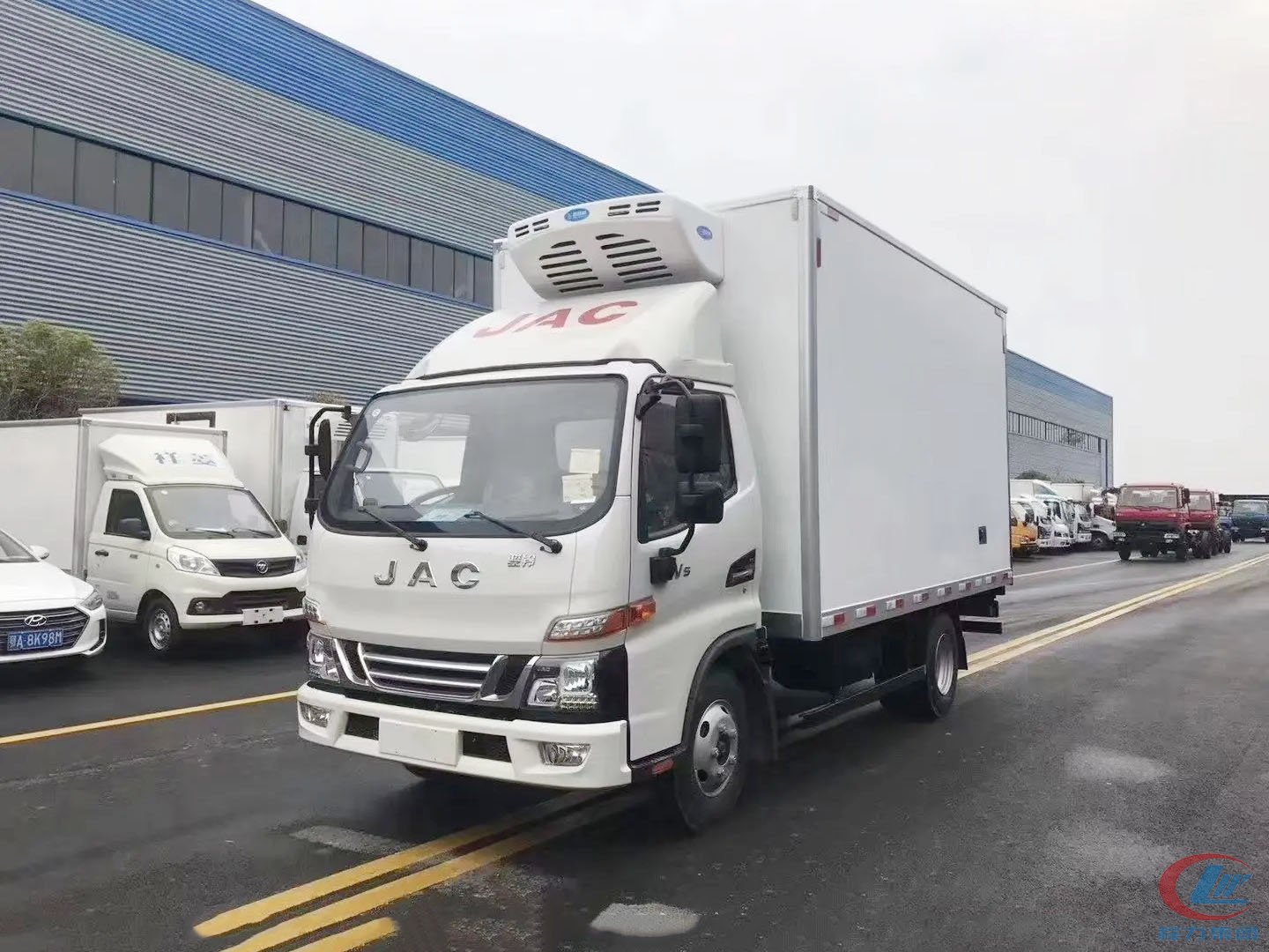 國(guó)六江淮駿鈴V5冷藏車(chē)