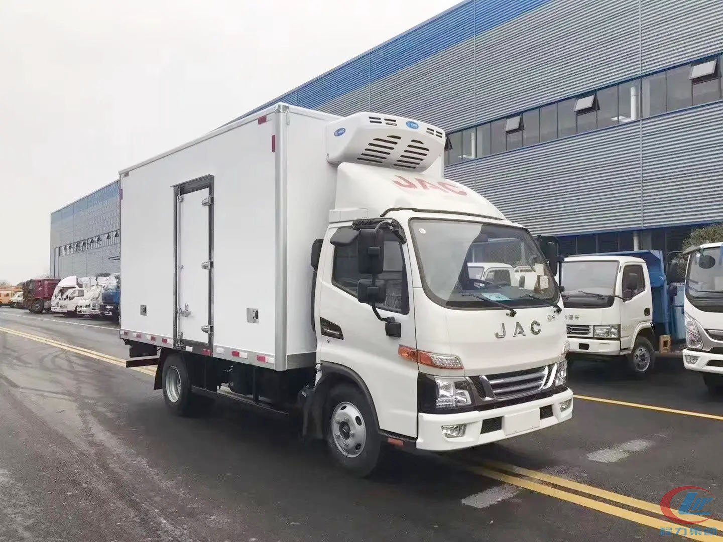 國(guó)六江淮駿鈴V5冷藏車(chē)