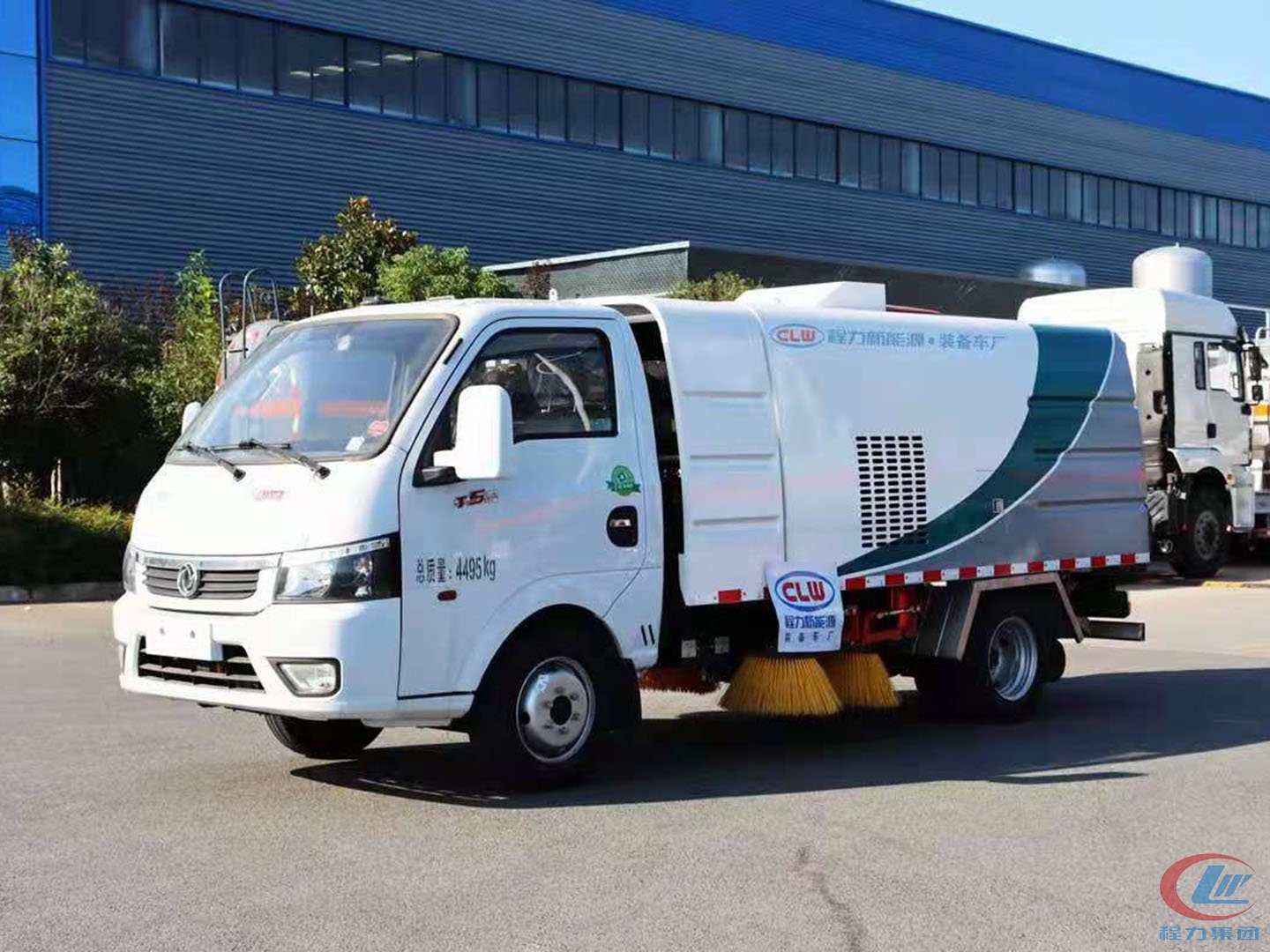 東風(fēng)途逸純電動(dòng)掃路車