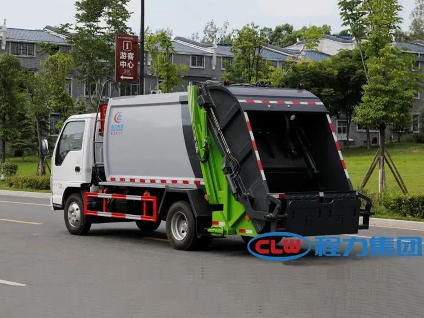 國(guó)六五十鈴6方壓縮垃圾車(chē)