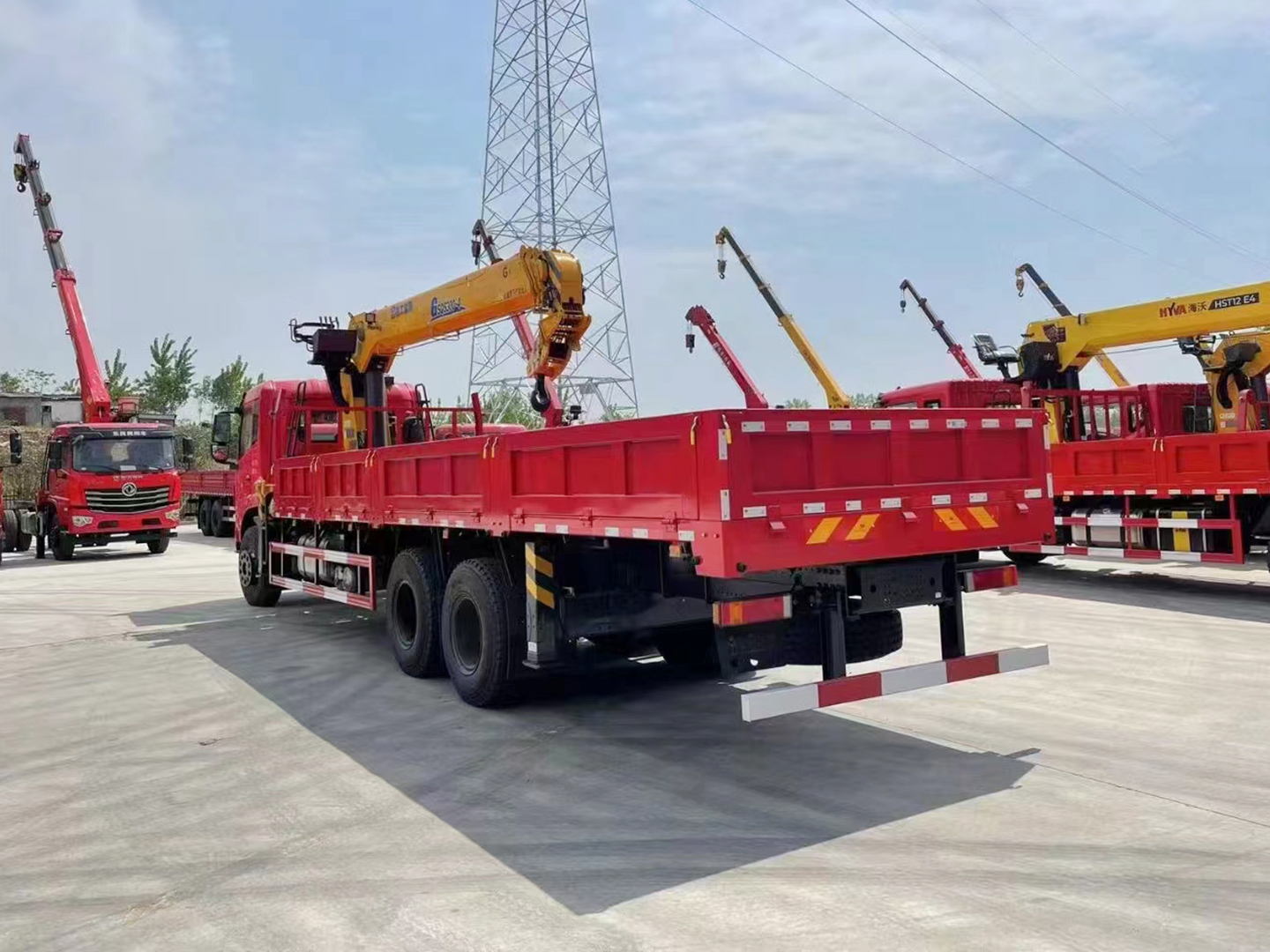 東風(fēng)K5后八輪隨車(chē)吊