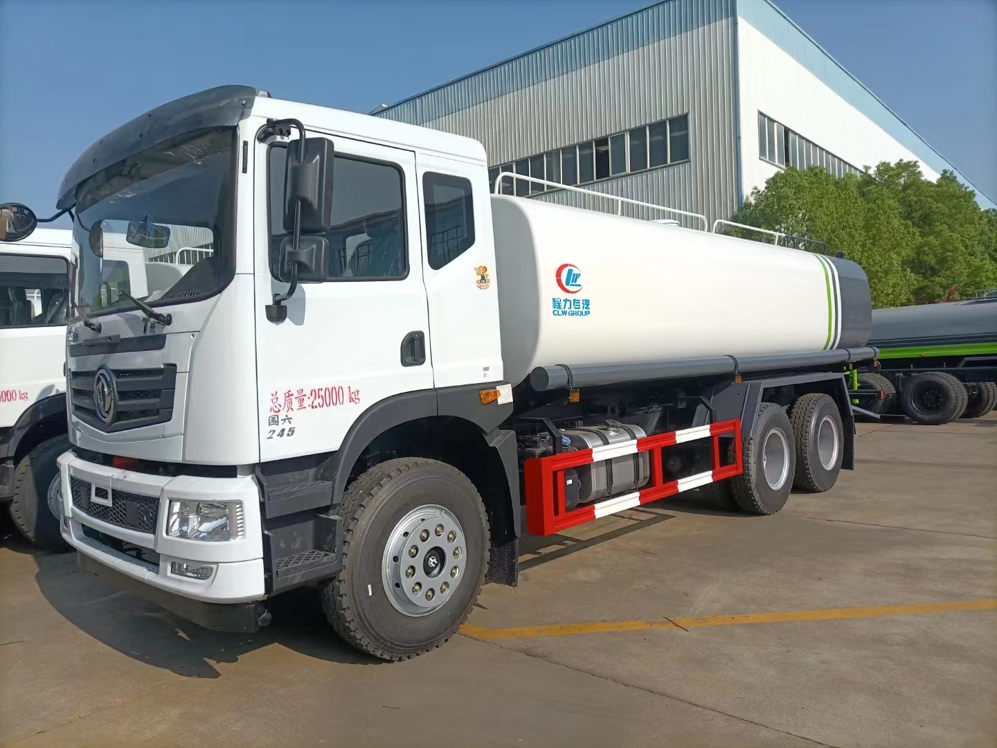 東風(fēng)華神T5后雙橋灑水車