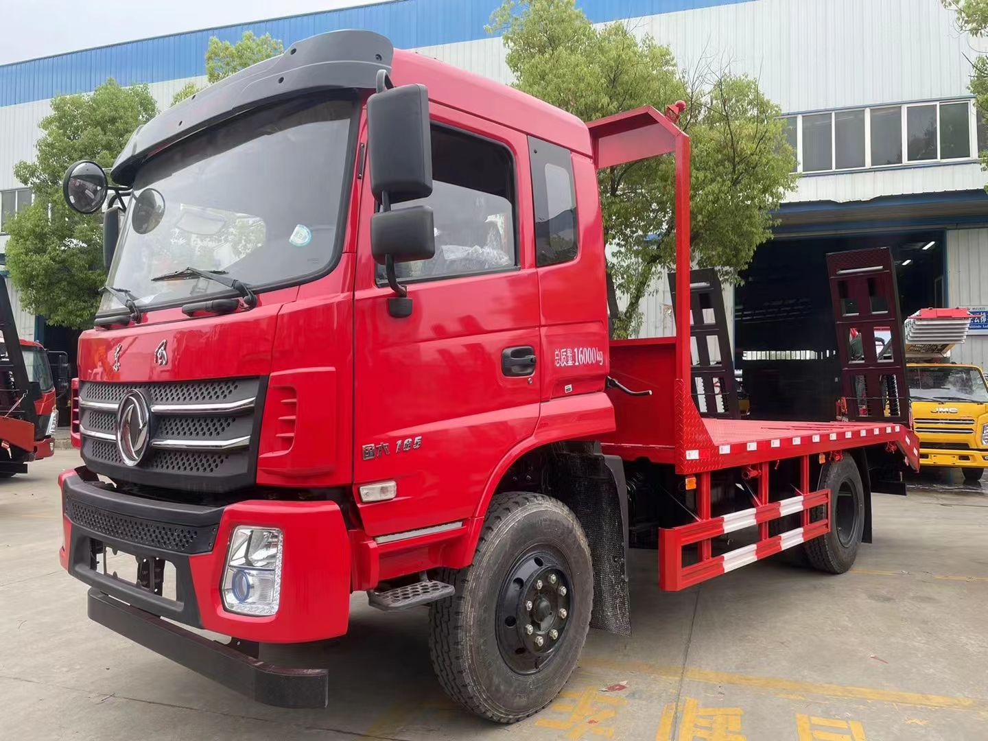 國六東風(fēng)K6單橋平板運輸車