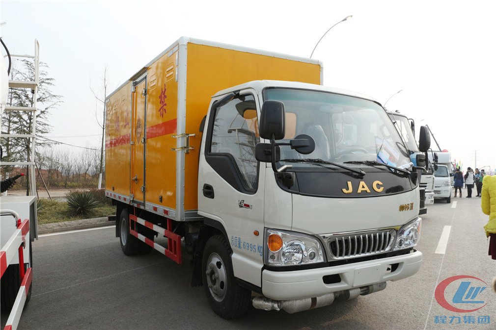 程力江淮帥鈴爆破器材運(yùn)輸車(chē)高清圖