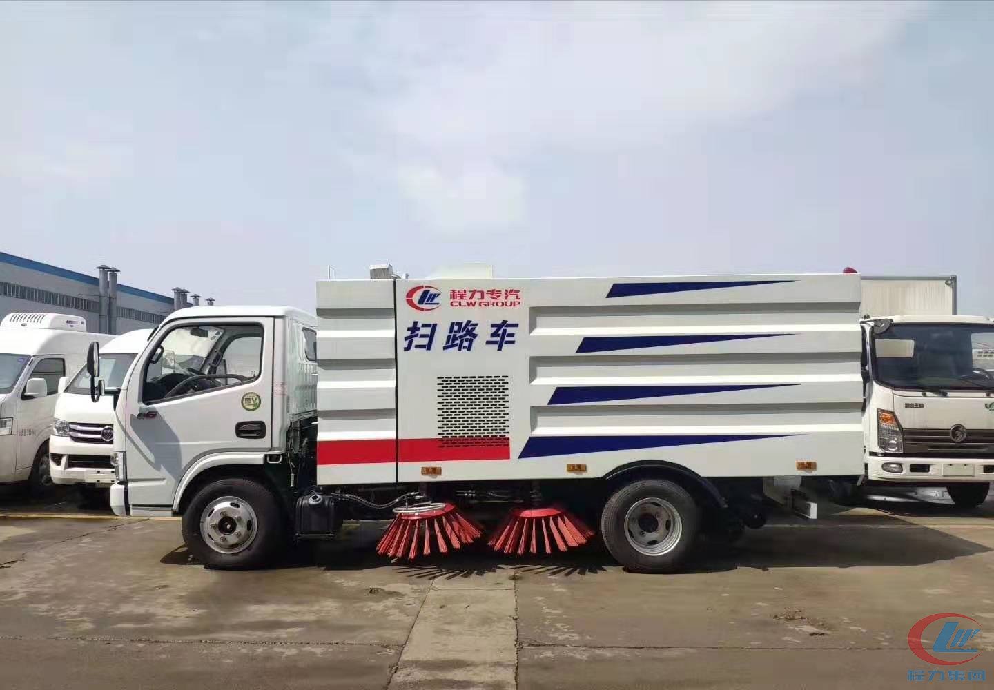 程力威牌國五東風(fēng)小多利卡D6掃路車