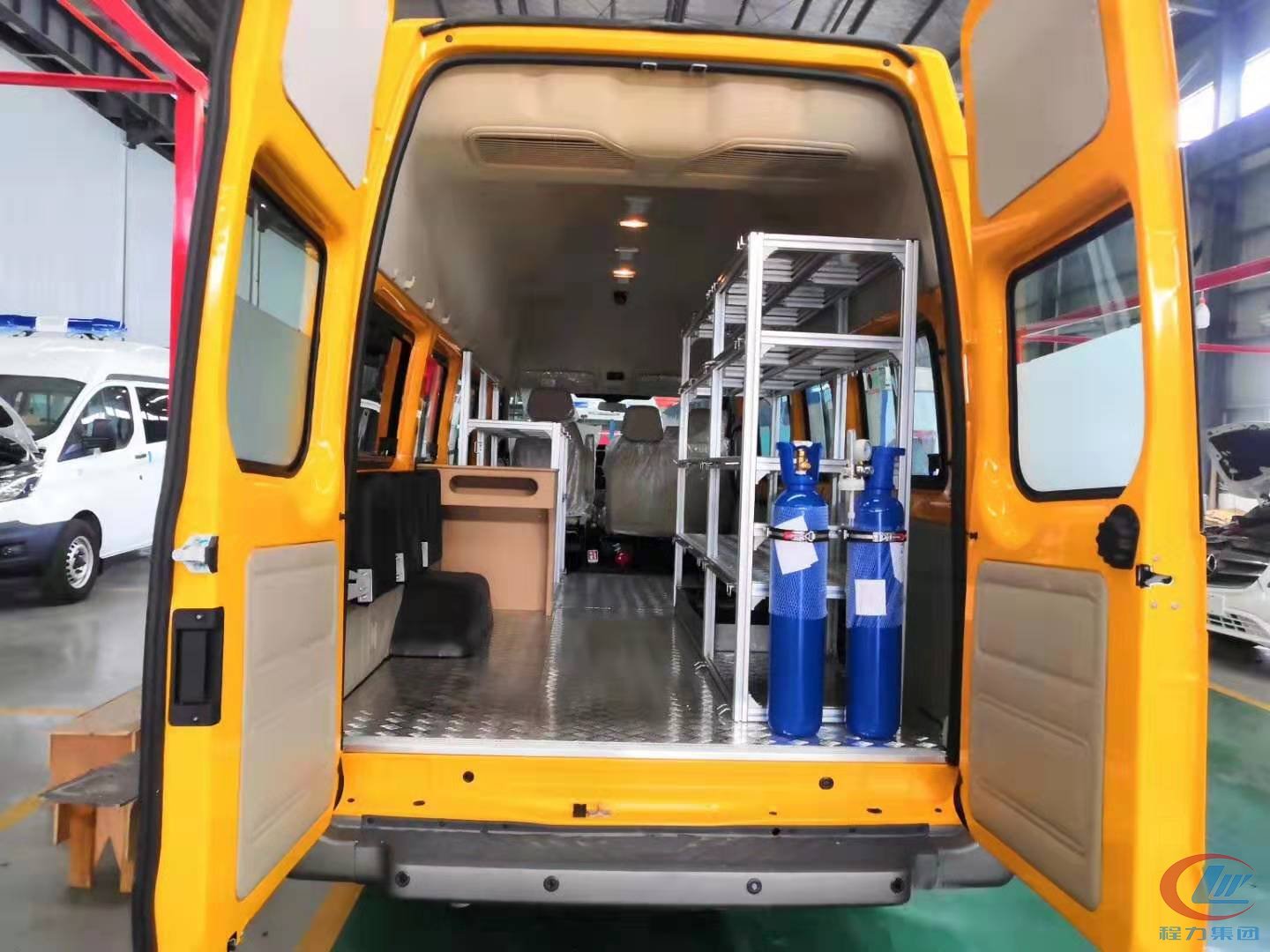 福特新時代客運版救護車，福特應急救援車