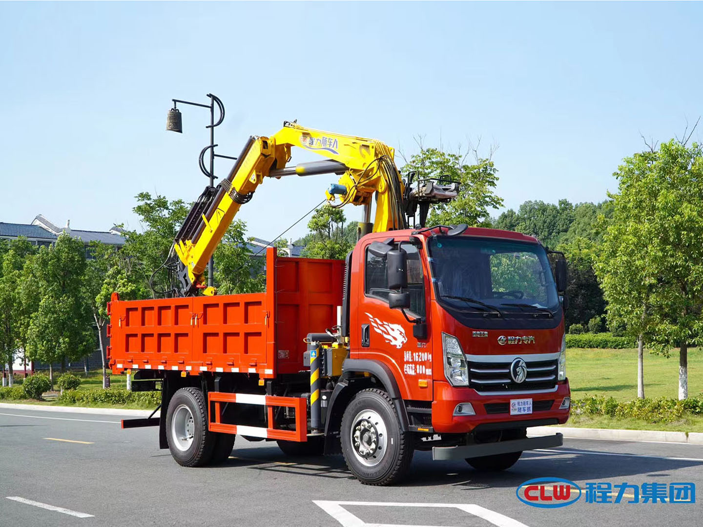 程力隨車(chē)吊系列重汽王牌隨車(chē)吊帶抓斗